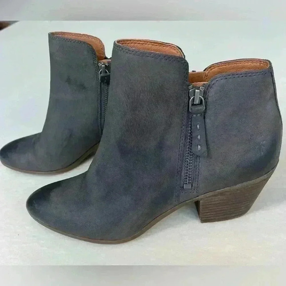 Frye Judith double zip leather booties 2 inch heel size 9 M gray 2 inch heel - Picture 2 of 8